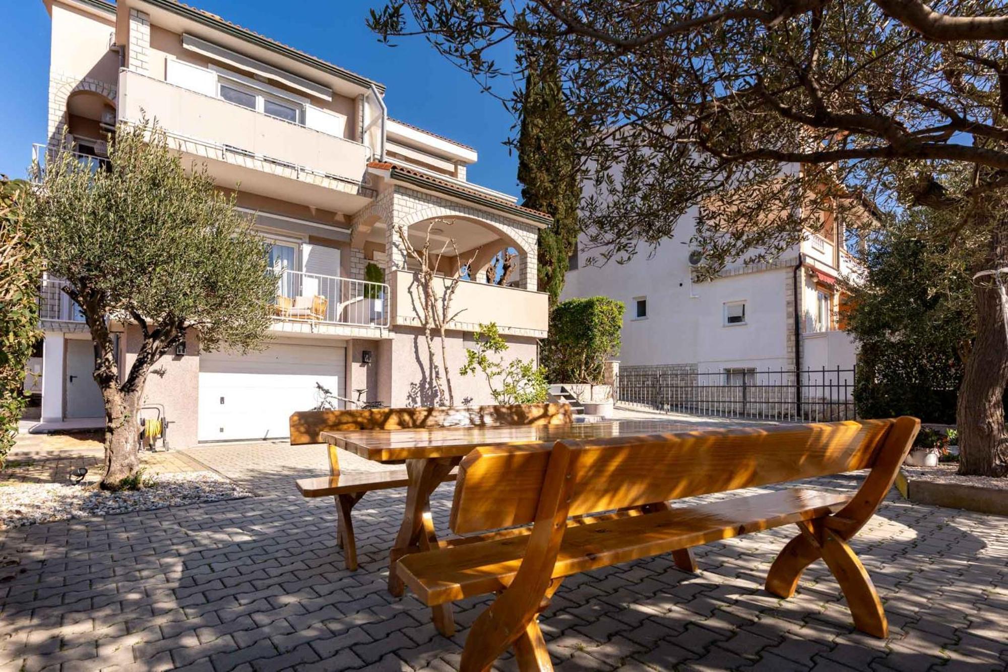 Apartments Casa Barbara Rab Town Extérieur photo